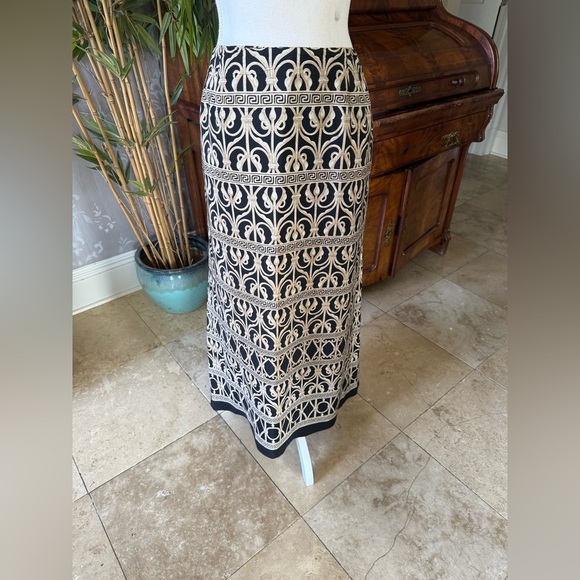 Talbots ladies 100% silk skirt excellent condition size 16 fully lined - Picture 9 of 9